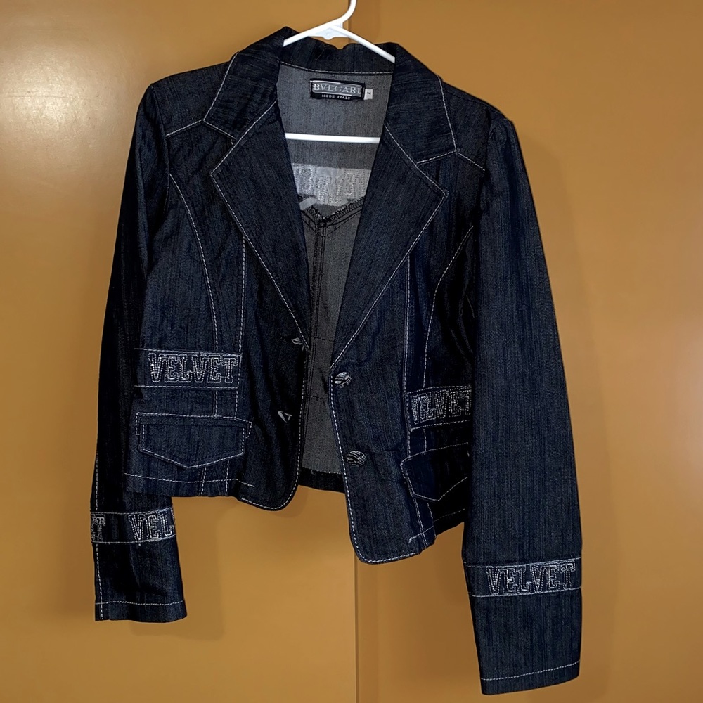 Denim jacket in black